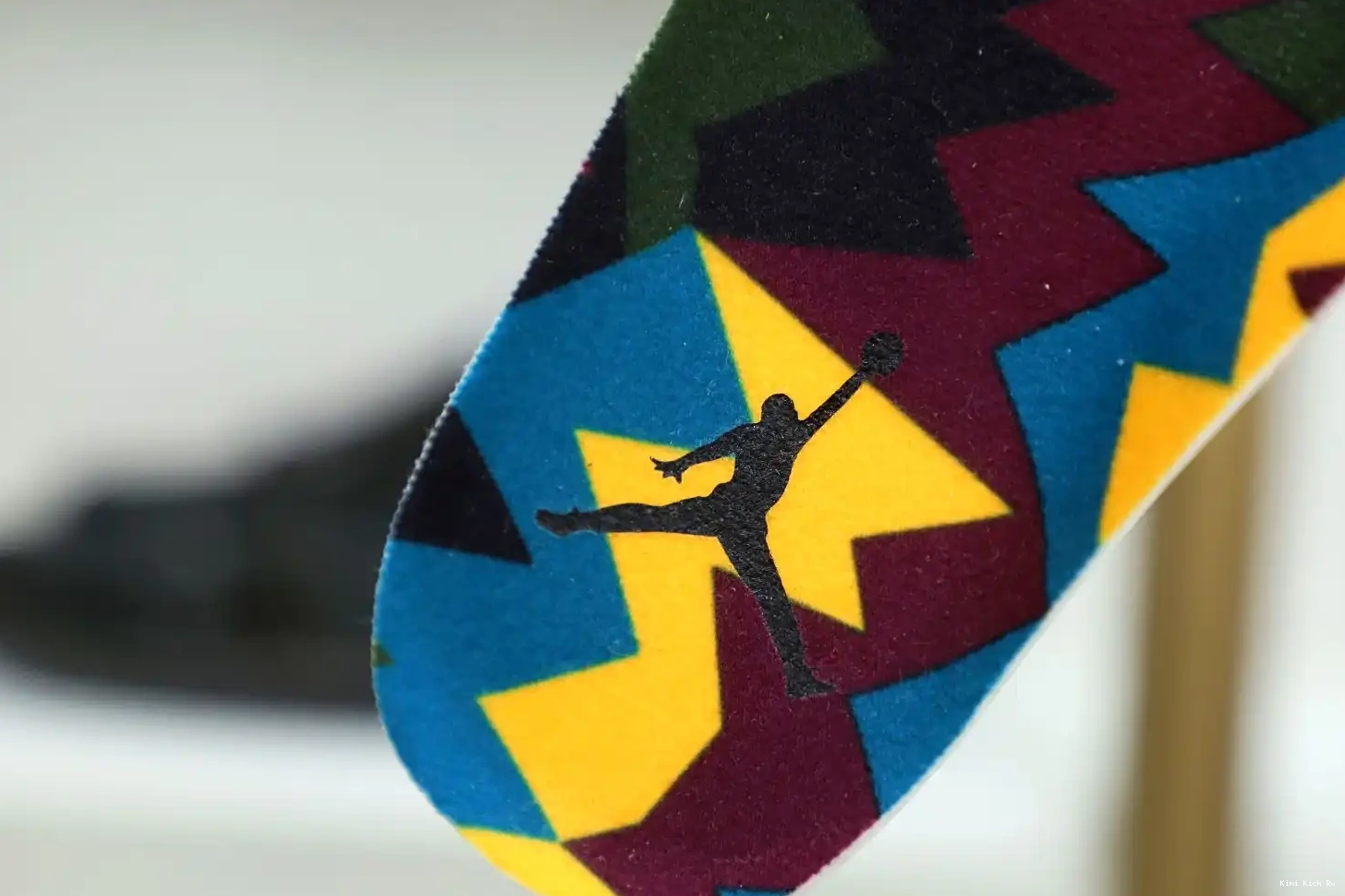 6 BORDEAUX RETRO JORDAN AIR Kimikick 0809